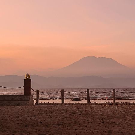 Beach House Penida Ped Екстериор снимка