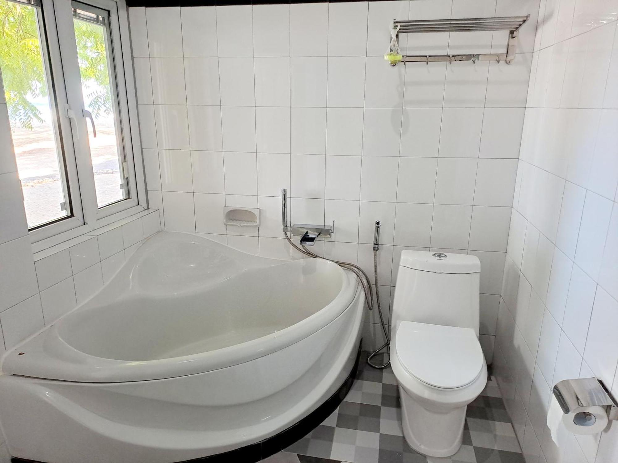 Beach House Penida Ped Екстериор снимка